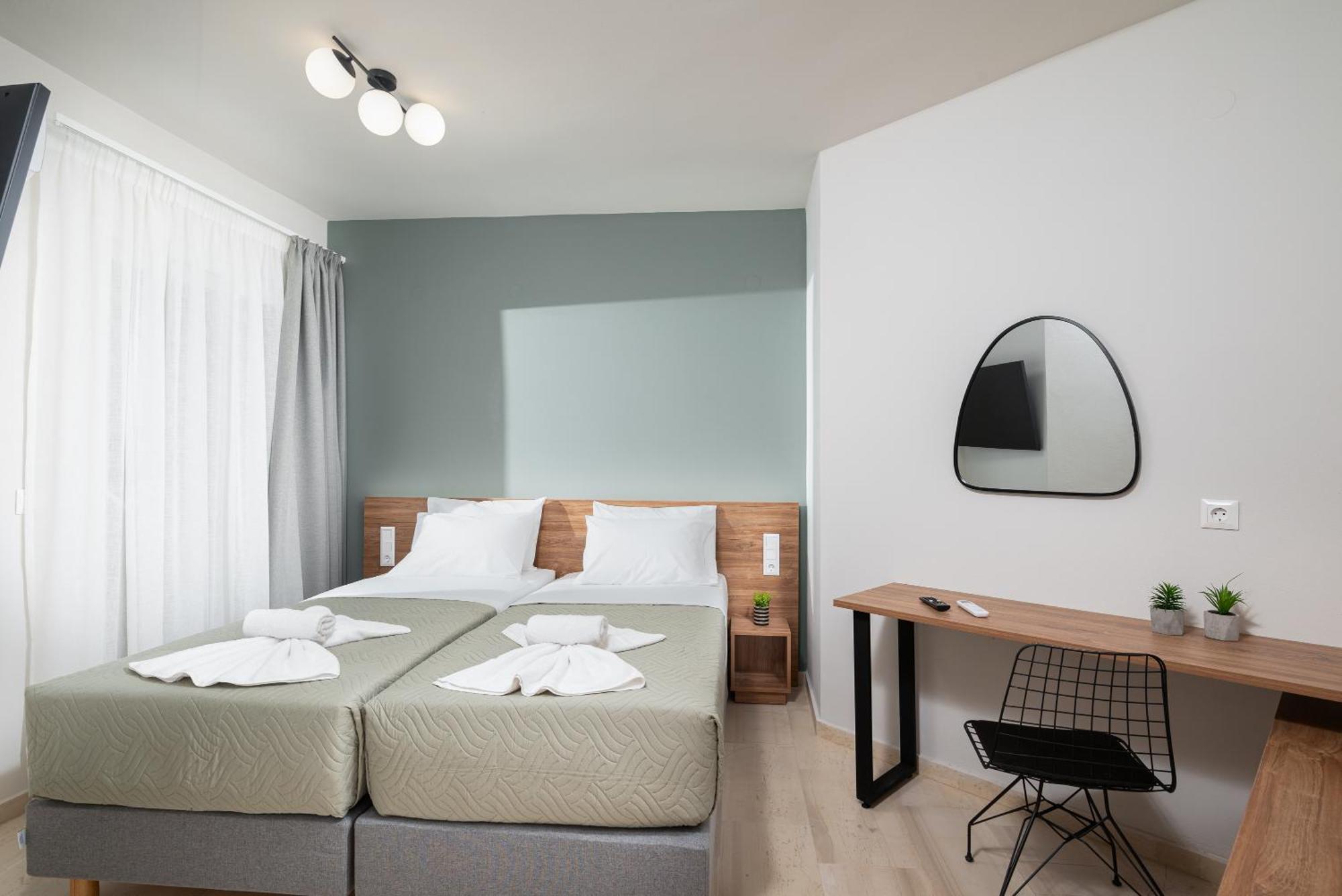 Makas Suites Hersonissos  Bagian luar foto