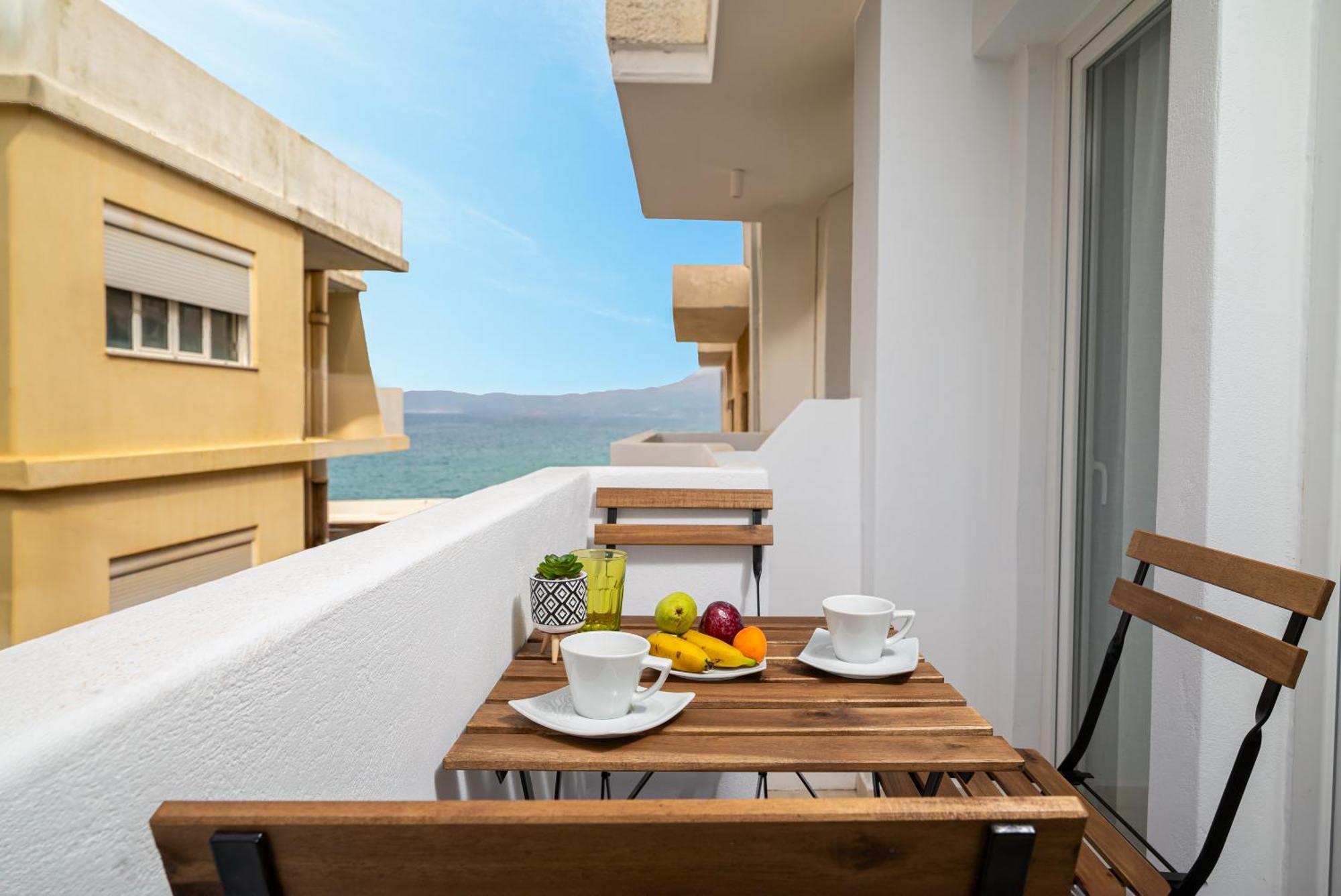 Makas Suites Hersonissos  Bagian luar foto